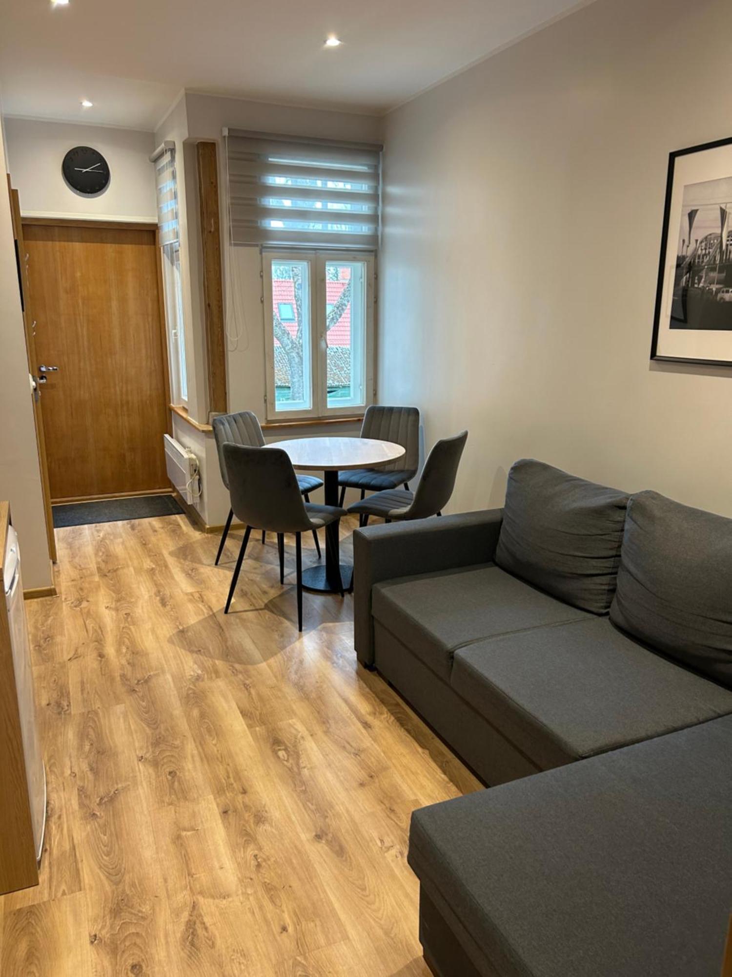 פארנו Jon'S 2 Apartments מראה חיצוני תמונה