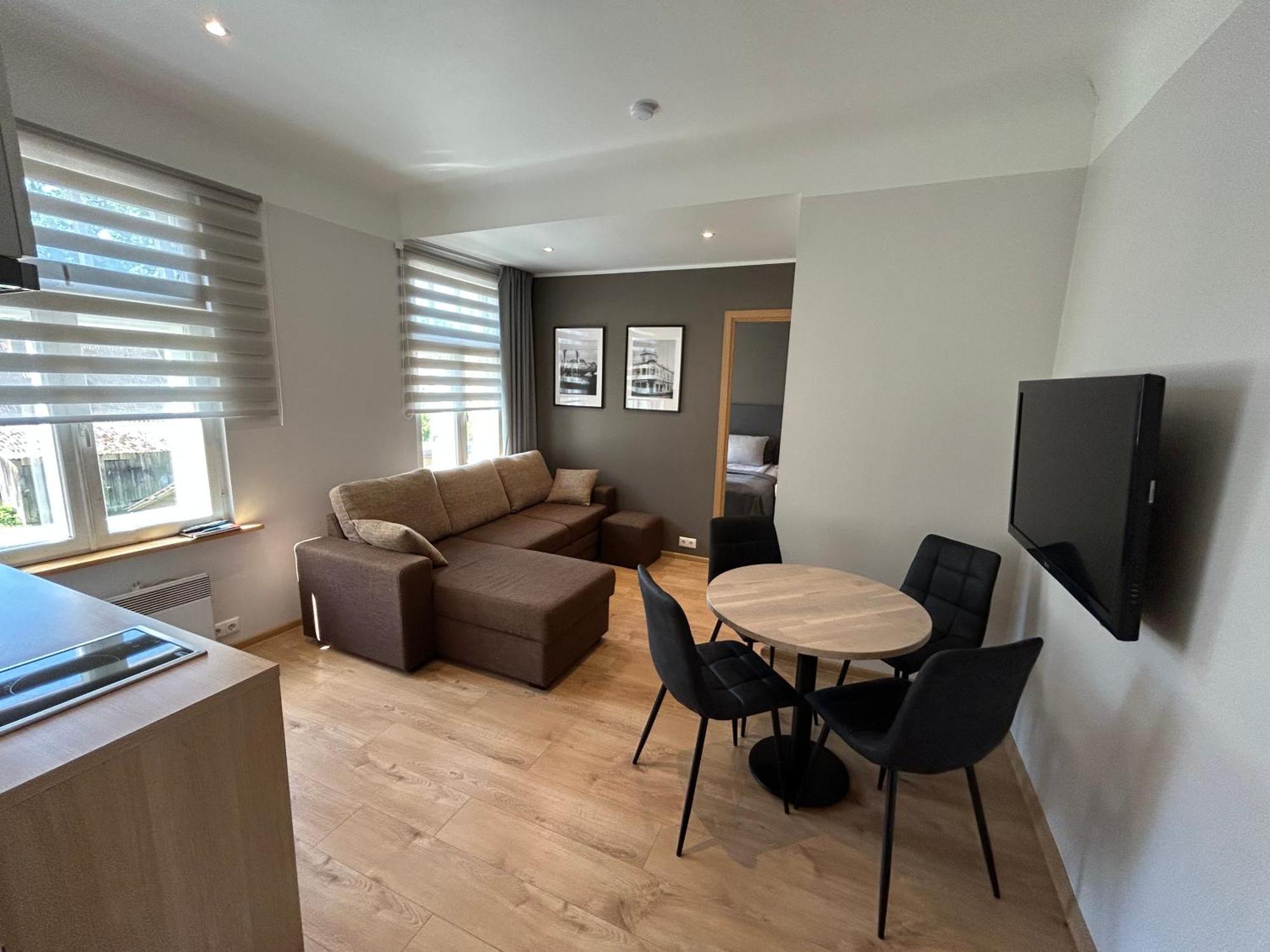פארנו Jon'S 2 Apartments מראה חיצוני תמונה